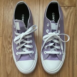 Converse Chuck Taylor All Star Low Lavender Sneakers